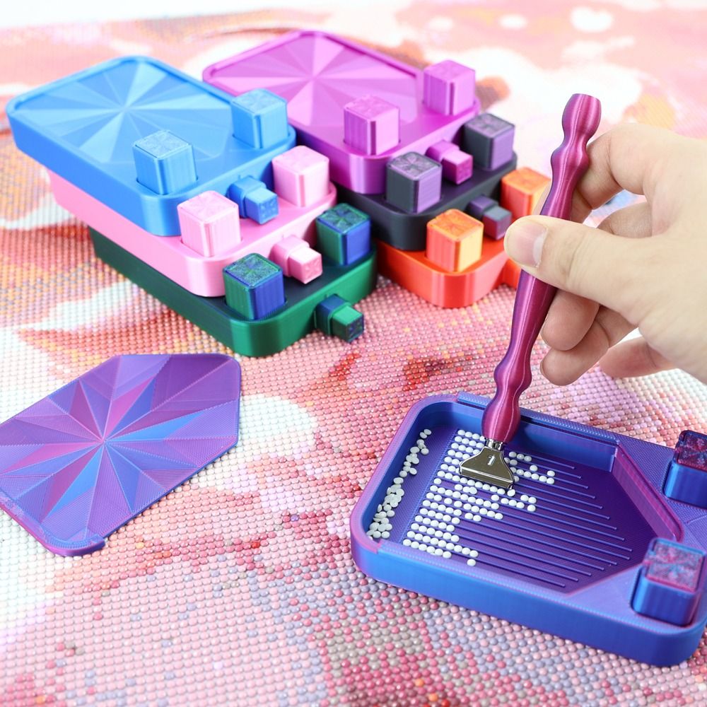 Resin Art Case - DIYクラフトダイヤモンドペインティングトレイ（蓋付き）刺繍収納フリップドリルトレイ多機能ビーズプレートドリル収納ボックス